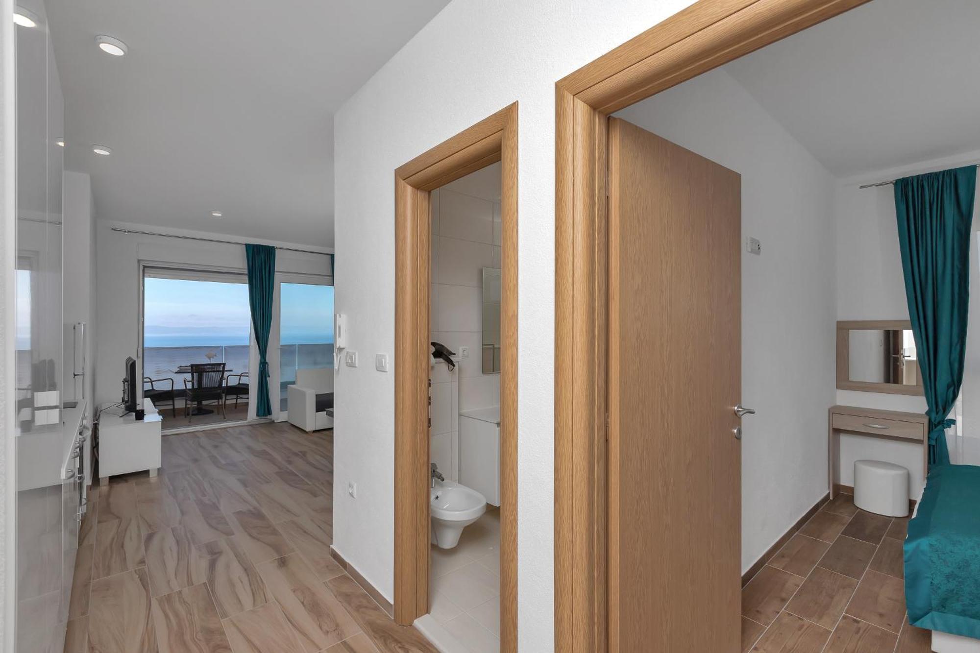 Apartments Villa Medo Makarska Oda fotoğraf